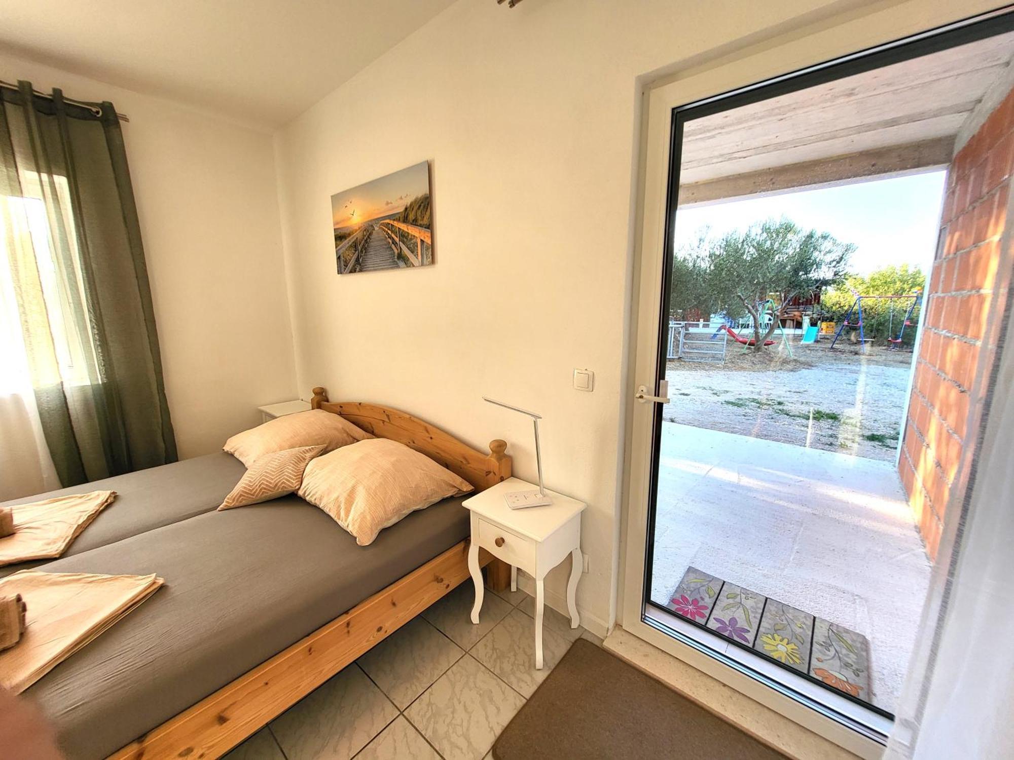 Apartments Pitve เยลซา ภายนอก รูปภาพ